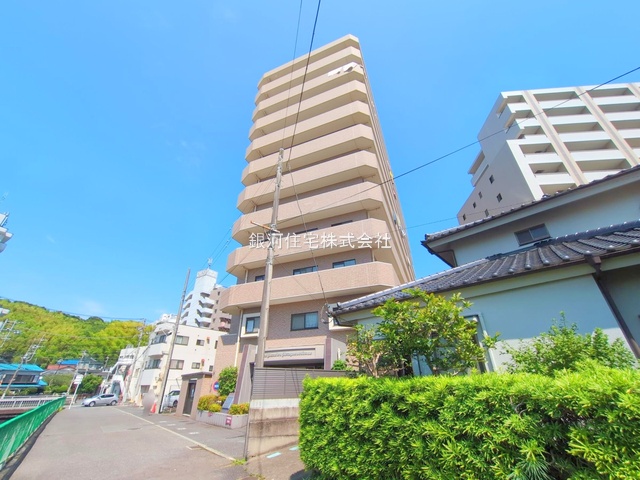 G00378239 神奈川県横須賀市衣笠栄町２丁目 中古マンション 1680万円 専有面積50.40m² (約15.24坪) 間取り２ＬＤＫ 所在階7階 築年月1994年12月(築30年)【外観10】
