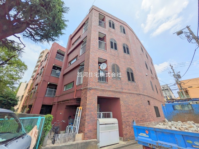 G00379780 東京都練馬区上石神井１丁目 中古マンション 2980万円 専有面積43.57m² (約13.17坪) 間取り２ＤＫ 所在階2階 築年月1982年07月(築43年)【外観4】