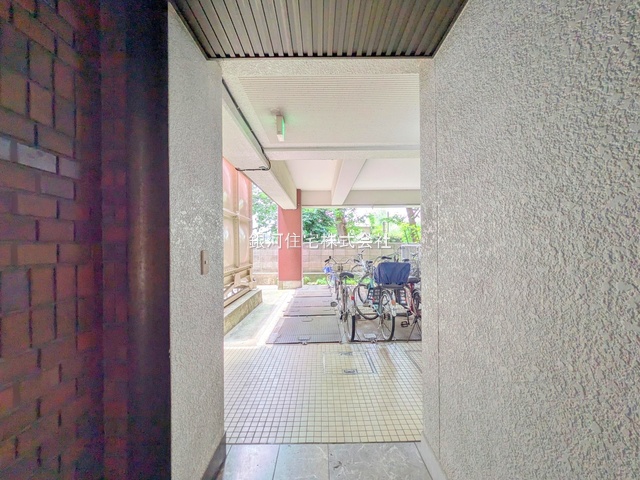 G00379780 東京都練馬区上石神井１丁目 中古マンション 2980万円 専有面積43.57m² (約13.17坪) 間取り２ＤＫ 所在階2階 築年月1982年07月(築43年)【外観13】