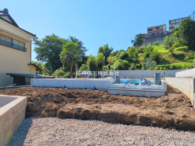 G00379884 神奈川県秦野市北矢名 新築一戸建て 2780万円 土地面積208.53m² (約63.08坪) 建物面積95.17m² (約28.78坪) 間取り４ＬＤＫ 築年月2025年09月【外観4】