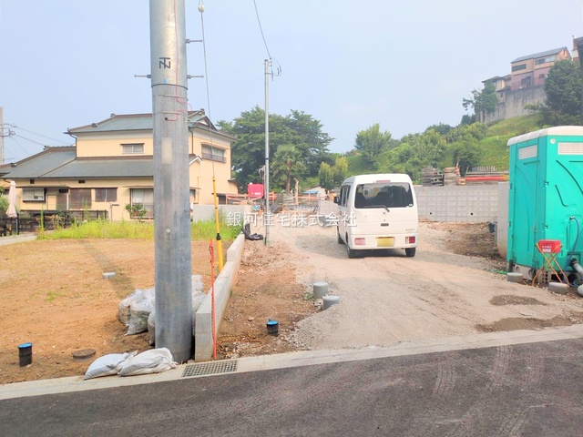 G00379884 神奈川県秦野市北矢名 新築一戸建て 2780万円 土地面積208.53m² (約63.08坪) 建物面積95.17m² (約28.78坪) 間取り４ＬＤＫ 築年月2025年09月【外観8】