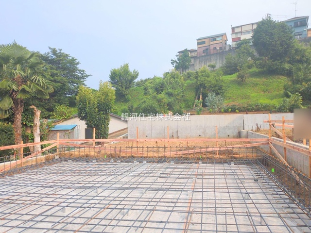 G00379884 神奈川県秦野市北矢名 新築一戸建て 2780万円 土地面積208.53m² (約63.08坪) 建物面積95.17m² (約28.78坪) 間取り４ＬＤＫ 築年月2025年09月【外観13】