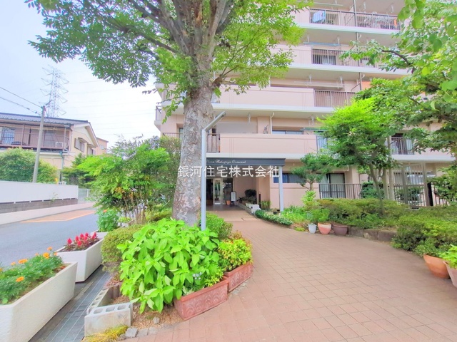 G00379888 埼玉県川口市大字里 中古マンション 2080万円 専有面積59.61m² (約18.03坪) 間取り３ＬＤＫ 所在階3階 築年月1988年03月(築37年)【外観3】