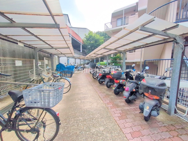 G00379888 埼玉県川口市大字里 中古マンション 2080万円 専有面積59.61m² (約18.03坪) 間取り３ＬＤＫ 所在階3階 築年月1988年03月(築37年)【外観9】