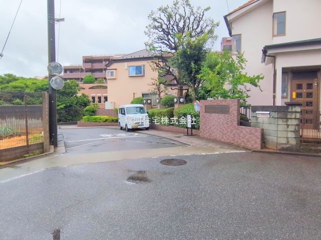 G00379940 千葉県船橋市滝台１丁目 中古マンション 2780万円 専有面積72.79m² (約22.01坪) 間取り３ＬＤＫ 所在階2階 築年月1999年11月(築25年)【外観5】