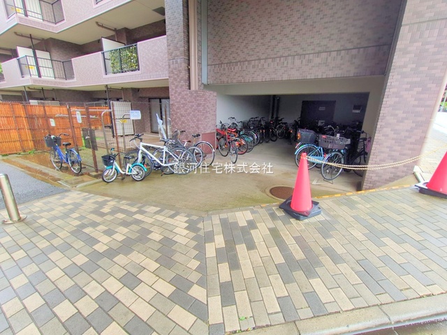 G00379940 千葉県船橋市滝台１丁目 中古マンション 2780万円 専有面積72.79m² (約22.01坪) 間取り３ＬＤＫ 所在階2階 築年月1999年11月(築25年)【外観10】