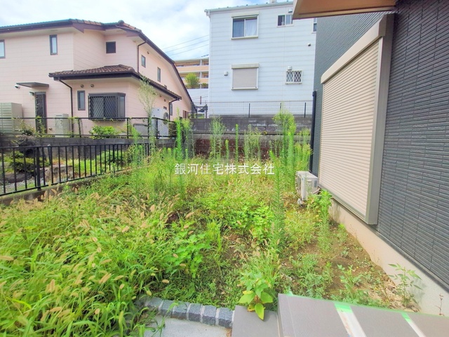 G00381461 東京都町田市小川１丁目 中古一戸建て 6580万円 土地面積214.45m² (約64.87坪) 建物面積93.94m² (約28.41坪) 間取り３ＬＤＫ 築年月2024年09月(築1年)【外観10】