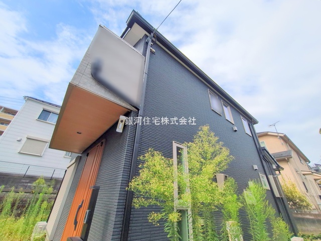 G00381461 東京都町田市小川１丁目 中古一戸建て 6580万円 土地面積214.45m² (約64.87坪) 建物面積93.94m² (約28.41坪) 間取り３ＬＤＫ 築年月2024年09月(築1年)【外観11】