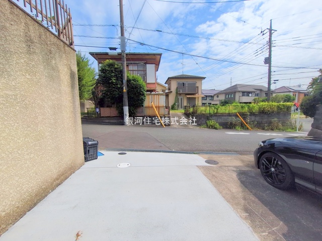 G00381461 東京都町田市小川１丁目 中古一戸建て 6580万円 土地面積214.45m² (約64.87坪) 建物面積93.94m² (約28.41坪) 間取り３ＬＤＫ 築年月2024年09月(築1年)【外観17】