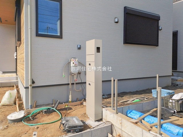 G00381874 神奈川県厚木市妻田南１丁目 新築一戸建て 4580万円 土地面積125.81m² (約38.05坪) 建物面積106.39m² (約32.18坪) 間取り４ＬＤＫ 築年月2026年01月(築１年以内)【外観5】