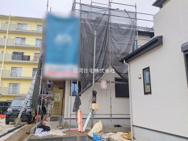 G00381874 神奈川県厚木市妻田南１丁目 新築一戸建て 4580万円 土地面積125.81m² (約38.05坪) 建物面積106.39m² (約32.18坪) 間取り４ＬＤＫ 築年月2026年01月(築１年以内)【外観16】