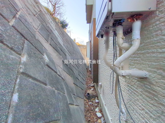 G00382057 神奈川県横浜市栄区公田町 中古一戸建て 2699万円 土地面積177.67m² (約53.74坪) 建物面積92.74m² (約28.05坪) 間取り４ＬＤＫ 築年月1999年09月(築26年)【外観12】