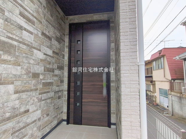 G00383313 千葉県柏市青葉台２丁目 新築一戸建て 2799万円 土地面積69.41m² (約20.99坪) 建物面積77.94m² (約23.57坪) 間取り３ＬＤＫ 築年月2025年12月(築１年以内)【外観15】