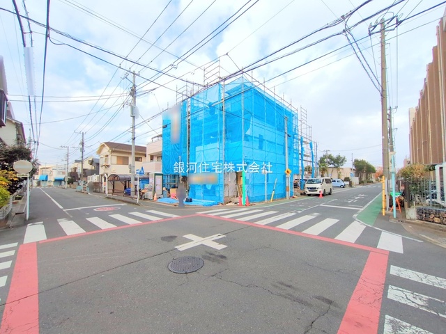 G00383586 埼玉県蕨市塚越５丁目 新築一戸建て 5280万円 土地面積73.54m² (約22.24坪) 建物面積105.30m² (約31.85坪) 間取り３ＳＬＤＫ 築年月2026年01月【外観3】