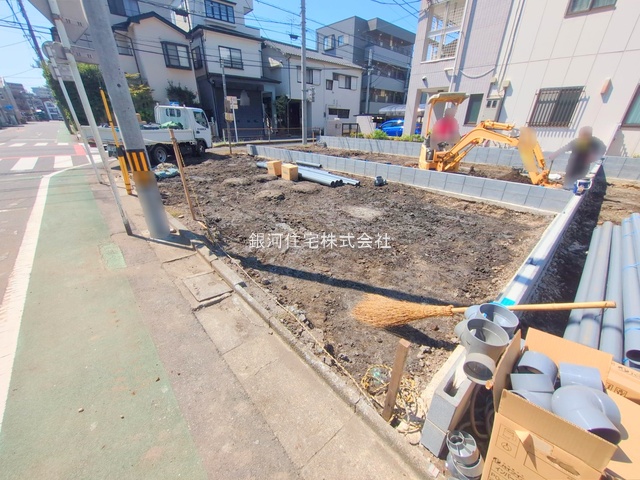 G00383586 埼玉県蕨市塚越５丁目 新築一戸建て 5280万円 土地面積73.54m² (約22.24坪) 建物面積105.30m² (約31.85坪) 間取り３ＳＬＤＫ 築年月2026年01月【外観13】