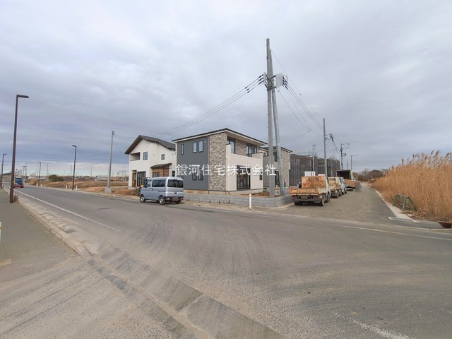 G00384278 千葉県市川市北方町４丁目 新築一戸建て 5888万円 土地面積160.05m² (約48.41坪) 建物面積105.96m² (約32.05坪) 間取り４ＬＤＫ 築年月2026年02月【外観16】