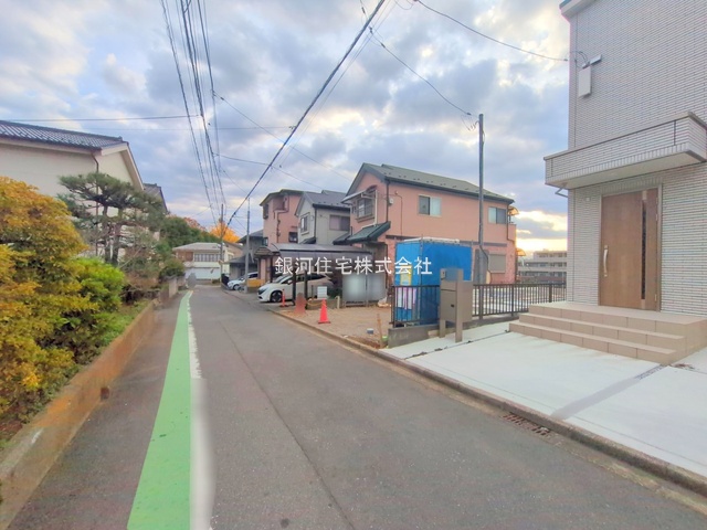 G00384434 埼玉県和光市白子３丁目 新築一戸建て 6490万円 土地面積201.61m² (約60.98坪) 建物面積105.57m² (約31.93坪) 間取り４ＬＤＫ 築年月2026年02月【外観3】