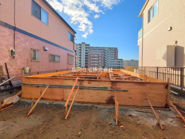 G00384434 埼玉県和光市白子３丁目 新築一戸建て 6490万円 土地面積201.61m² (約60.98坪) 建物面積105.57m² (約31.93坪) 間取り４ＬＤＫ 築年月2026年02月【外観10】