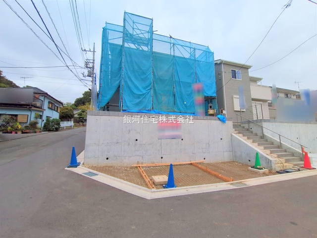 G00384446 東京都八王子市中山 新築一戸建て 3480万円 土地面積135.53m² (約40.99坪) 建物面積98.05m² (約29.66坪) 間取り３ＬＤＫ 築年月2025年12月【外観16】