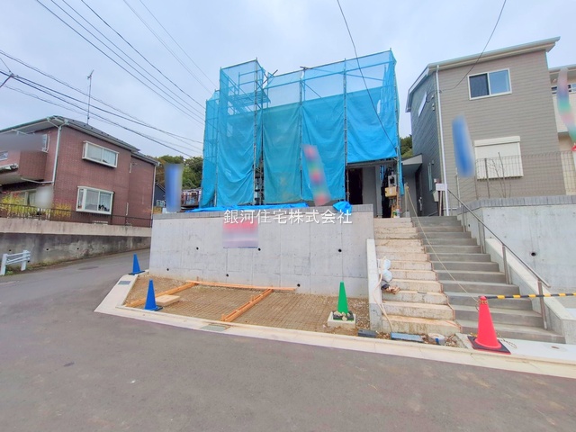 G00384446 東京都八王子市中山 新築一戸建て 3480万円 土地面積135.53m² (約40.99坪) 建物面積98.05m² (約29.66坪) 間取り３ＬＤＫ 築年月2025年12月【外観17】