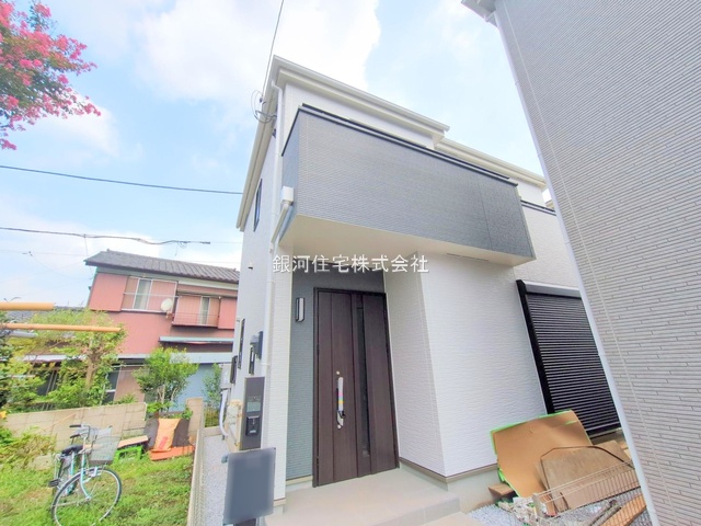 G00384458 埼玉県川口市上青木１丁目 新築一戸建て 4090万円 土地面積106.49m² (約32.21坪) 建物面積79.70m² (約24.10坪) 間取り３ＬＤＫ 築年月2025年10月(築１年以内)