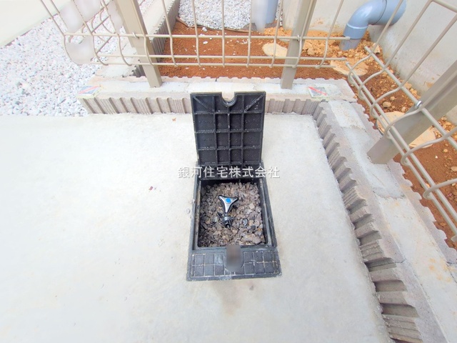 G00384458 埼玉県川口市上青木１丁目 新築一戸建て 4090万円 土地面積106.49m² (約32.21坪) 建物面積79.70m² (約24.10坪) 間取り３ＬＤＫ 築年月2025年10月(築１年以内)【外観8】