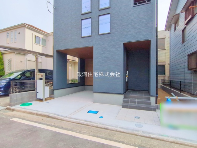 G00384464 埼玉県三郷市早稲田５丁目 新築一戸建て 3690万円 土地面積74.93m² (約22.66坪) 建物面積109.75m² (約33.19坪) 間取り３ＳＬＤＫ 築年月2025年10月(築１年以内)【外観17】