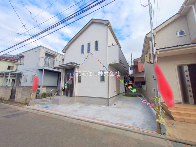 G00384465 埼玉県新座市野火止５丁目 新築一戸建て 3290万円 土地面積89.52m² (約27.07坪) 建物面積71.21m² (約21.54坪) 間取り３ＬＤＫ 築年月2025年10月(築１年以内)【外観2】