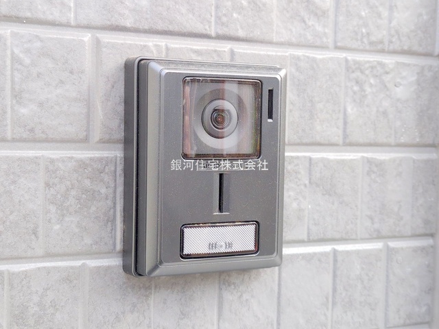 G00384465 埼玉県新座市野火止５丁目 新築一戸建て 3290万円 土地面積89.52m² (約27.07坪) 建物面積71.21m² (約21.54坪) 間取り３ＬＤＫ 築年月2025年10月(築１年以内)【外観5】