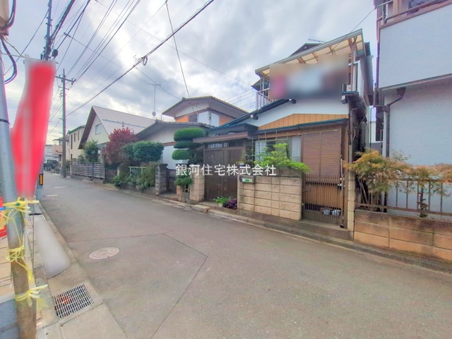 G00384465 埼玉県新座市野火止５丁目 新築一戸建て 3290万円 土地面積89.52m² (約27.07坪) 建物面積71.21m² (約21.54坪) 間取り３ＬＤＫ 築年月2025年10月(築１年以内)【外観11】