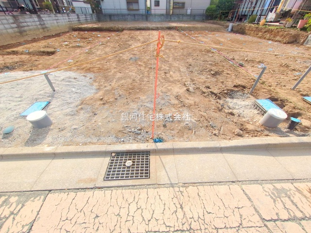 G00384478 埼玉県戸田市笹目３丁目 新築一戸建て 4790万円 土地面積105.37m² (約31.87坪) 建物面積83.22m² (約25.17坪) 間取り３ＬＤＫ 築年月2026年01月【外観11】