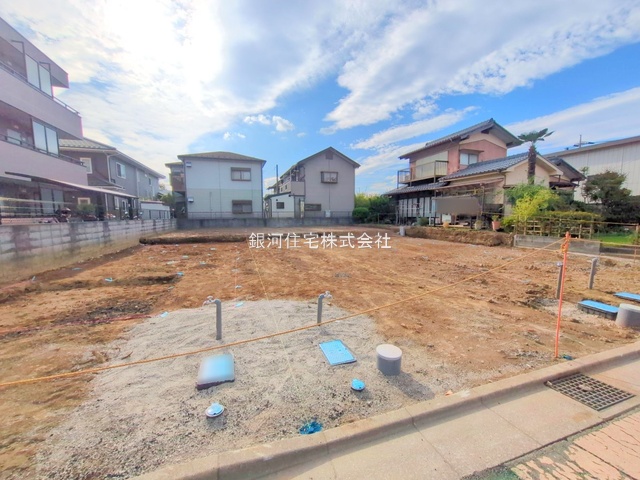 G00384478 埼玉県戸田市笹目３丁目 新築一戸建て 4790万円 土地面積105.37m² (約31.87坪) 建物面積83.22m² (約25.17坪) 間取り３ＬＤＫ 築年月2026年01月【外観17】