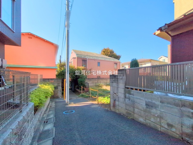 G00384485 東京都世田谷区北沢４丁目 土地 1億5480万円 土地面積120.42m² (約36.42坪)【外観3】