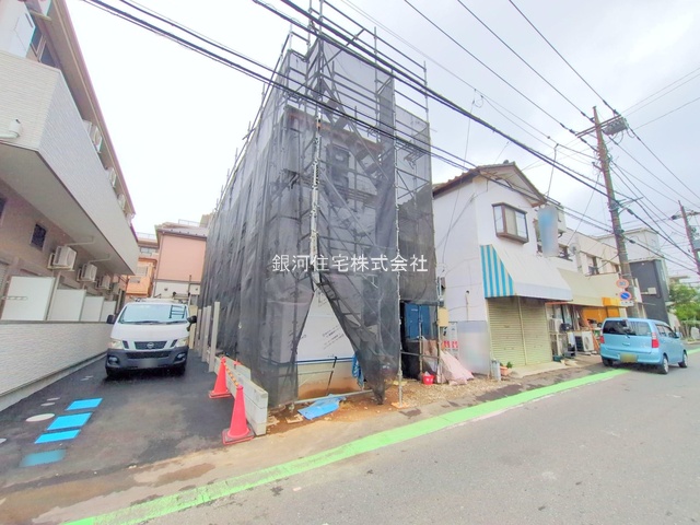 G00384516 埼玉県川口市大字安行領根岸 新築一戸建て 3499万円 土地面積93.70m² (約28.34坪) 建物面積93.57m² (約28.30坪) 間取り３ＬＤＫ 築年月2025年11月(築１年以内)【外観4】