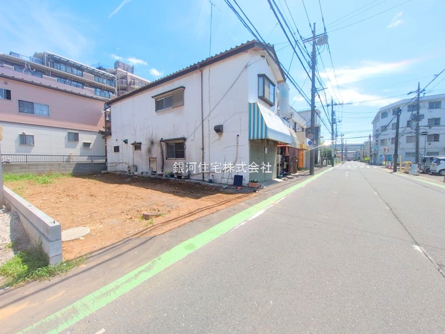 G00384516 埼玉県川口市大字安行領根岸 新築一戸建て 3499万円 土地面積93.70m² (約28.34坪) 建物面積93.57m² (約28.30坪) 間取り３ＬＤＫ 築年月2025年11月(築１年以内)【外観15】