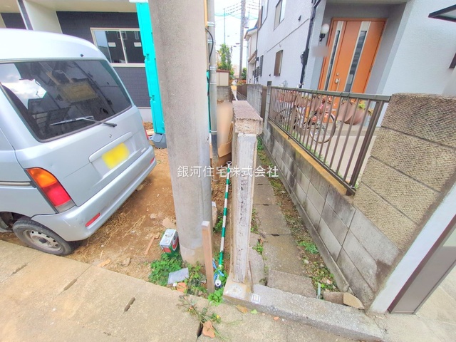 G00384523 埼玉県さいたま市岩槻区加倉５丁目 新築一戸建て 2790万円 土地面積102.52m² (約31.01坪) 建物面積81.55m² (約24.66坪) 間取り３ＬＤＫ 築年月2025年12月【外観5】