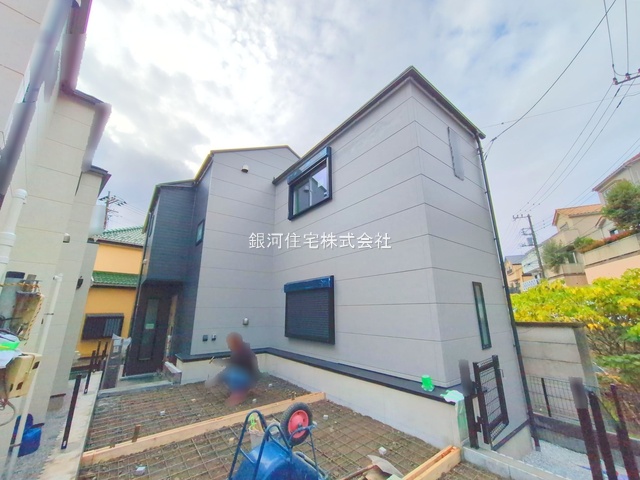 G00384527 神奈川県横浜市中区簑沢 新築一戸建て 5280万円 土地面積100.11m² (約30.28坪) 建物面積92.94m² (約28.11坪) 間取り３ＳＬＤＫ 築年月2025年10月(築１年以内)