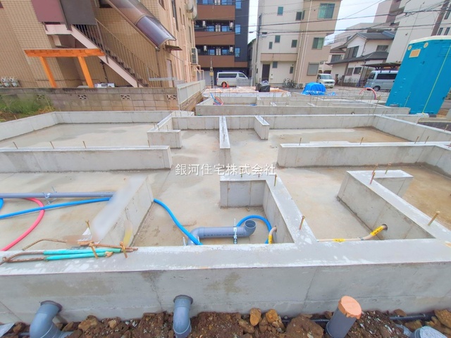 G00384530 神奈川県横浜市港北区綱島東４丁目 新築一戸建て 8180万円 土地面積89.41m² (約27.04坪) 建物面積106.50m² (約32.21坪) 間取り３ＬＤＫ 築年月2025年12月【外観11】