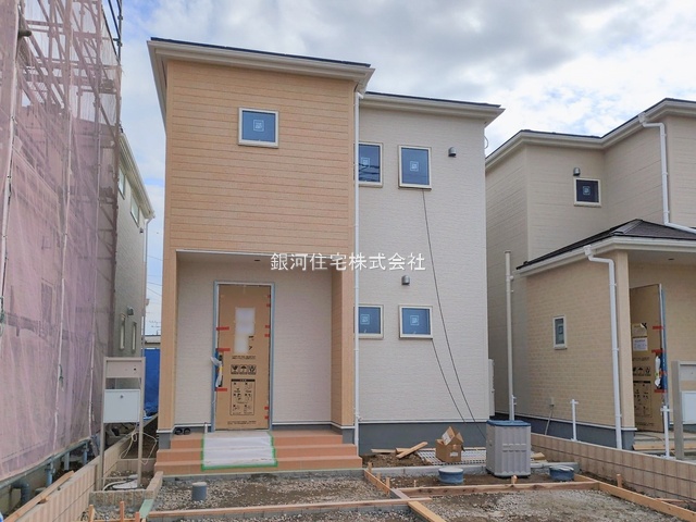 G00385516 埼玉県久喜市栗原４丁目 新築一戸建て 2780万円 土地面積156.79m² (約47.42坪) 建物面積103.09m² (約31.18坪) 間取り３ＬＤＫ 築年月2026年02月【外観2】