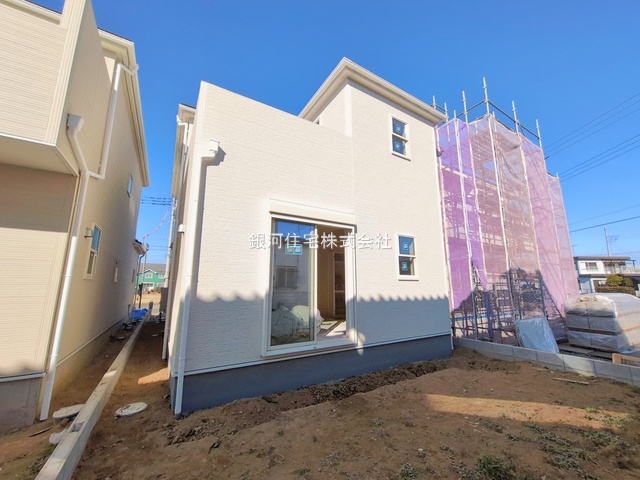 G00385516 埼玉県久喜市栗原４丁目 新築一戸建て 2780万円 土地面積156.79m² (約47.42坪) 建物面積103.09m² (約31.18坪) 間取り３ＬＤＫ 築年月2026年02月【外観4】