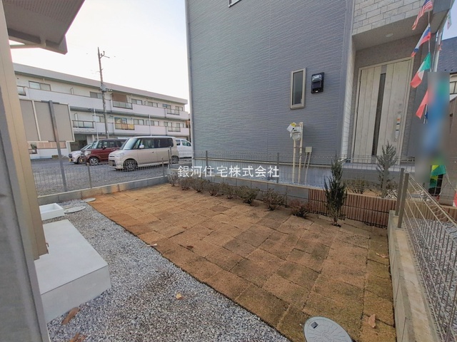 G00385534 埼玉県所沢市東狭山ヶ丘１丁目 新築一戸建て 4580万円 土地面積124.37m² (約37.62坪) 建物面積100.20m² (約30.31坪) 間取り３ＬＤＫ 築年月2025年12月(築１年以内)【外観4】