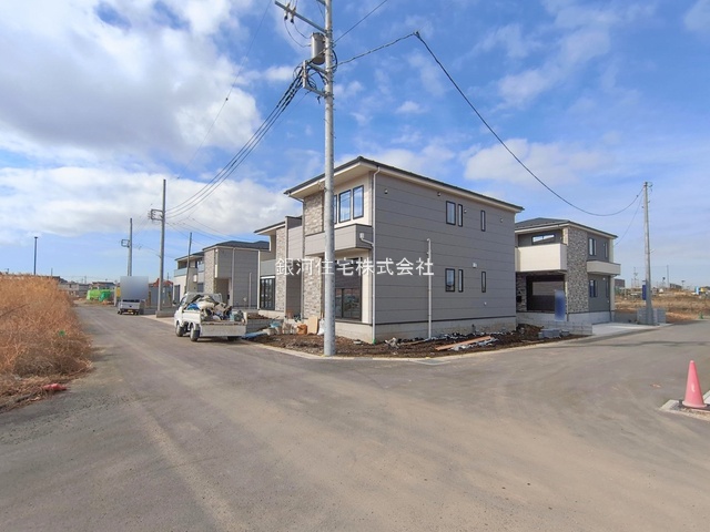 G00385544 千葉県市川市北方町４丁目 新築一戸建て 5688万円 土地面積150.39m² (約45.49坪) 建物面積110.04m² (約33.28坪) 間取り４ＬＤＫ 築年月2026年03月【外観3】