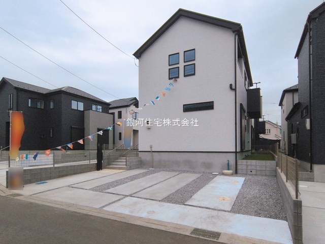 G00385554 神奈川県伊勢原市串橋 新築一戸建て 3490万円 土地面積144.30m² (約43.65坪) 建物面積99.36m² (約30.05坪) 間取り３ＬＤＫ 築年月2026年01月【外観2】