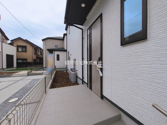 G00385554 神奈川県伊勢原市串橋 新築一戸建て 3490万円 土地面積144.30m² (約43.65坪) 建物面積99.36m² (約30.05坪) 間取り３ＬＤＫ 築年月2026年01月【外観8】