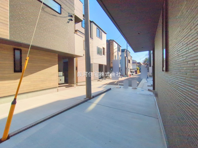 G00385588 神奈川県川崎市高津区明津 新築一戸建て 5880万円 土地面積70.41m² (約21.29坪) 建物面積101.41m² (約30.67坪) 間取り３ＳＬＤＫ 築年月2025年12月(築１年以内)【外観8】