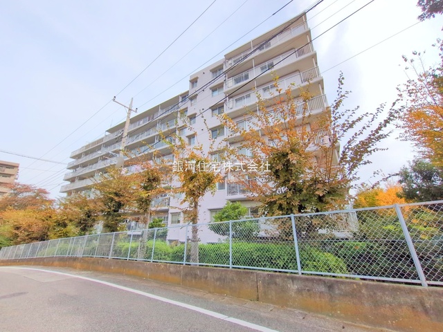 G00385612 千葉県柏市青葉台２丁目 中古マンション 1998万円 専有面積71.01m² (約21.48坪) 間取り３ＬＤＫ 所在階3階 築年月1988年05月(築37年)【外観11】