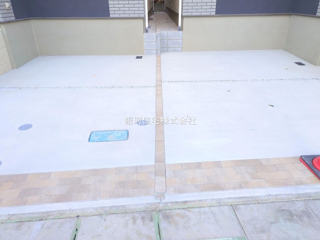 G00385619 埼玉県さいたま市大宮区櫛引町１丁目 新築一戸建て 5780万円 土地面積96.08m² (約29.06坪) 建物面積98.20m² (約29.70坪) 間取り３ＳＬＤＫ 築年月2025年12月(築１年以内)【外観9】