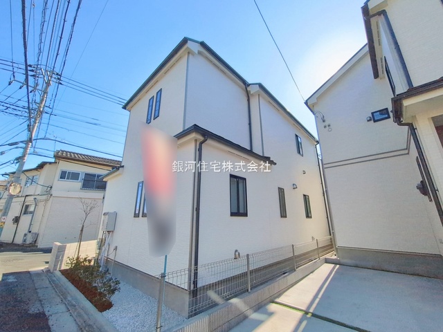 G00385825 埼玉県新座市石神４丁目 新築一戸建て 3590万円 土地面積102.83m² (約31.10坪) 建物面積92.32m² (約27.92坪) 間取り４ＬＤＫ 築年月2025年12月(築１年以内)【外観10】