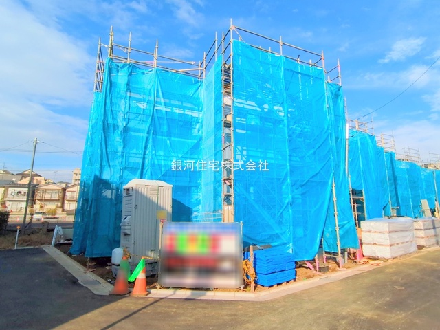 G00385826 埼玉県新座市石神４丁目 新築一戸建て 4490万円 土地面積102.04m² (約30.86坪) 建物面積92.27m² (約27.91坪) 間取り４ＬＤＫ 築年月2026年01月【外観10】