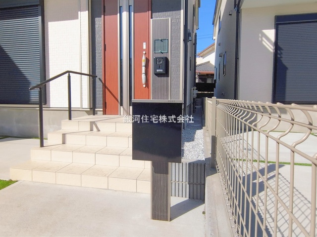 G00385827 埼玉県新座市石神４丁目 新築一戸建て 4190万円 土地面積102.03m² (約30.86坪) 建物面積90.10m² (約27.25坪) 間取り４ＬＤＫ 築年月2026年01月【外観14】